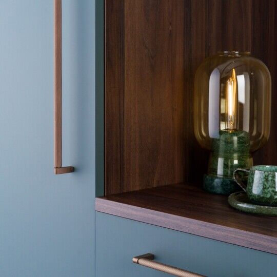 Greep Brooklyn bruin brons geborsteld leverbaar in 3 lengte maten